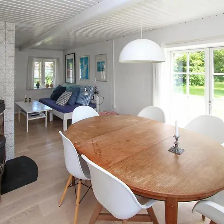 3 Bedroom Awesome In * Samsø