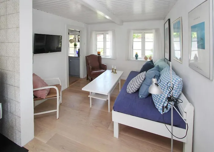 3 Bedroom Awesome In * Samsø