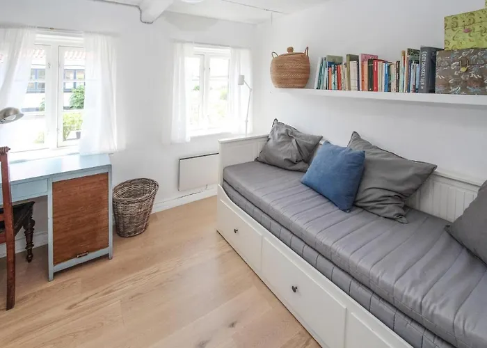 Сasa de vacaciones 3 Bedroom Awesome In Samsø