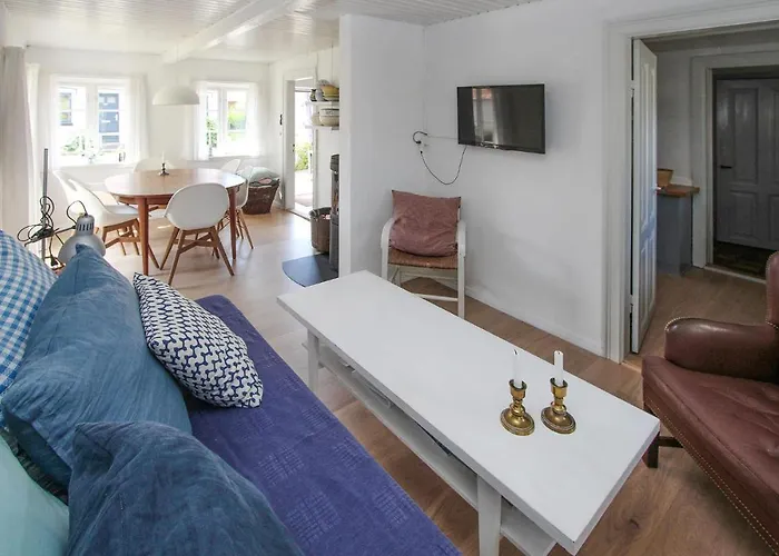 Сasa de vacaciones 3 Bedroom Awesome In *