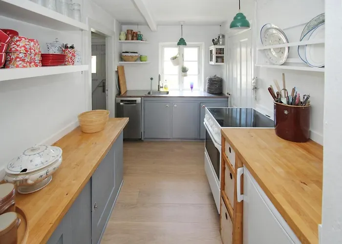 Сasa de vacaciones 3 Bedroom Awesome In