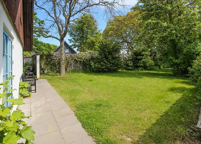 3 Bedroom Awesome In