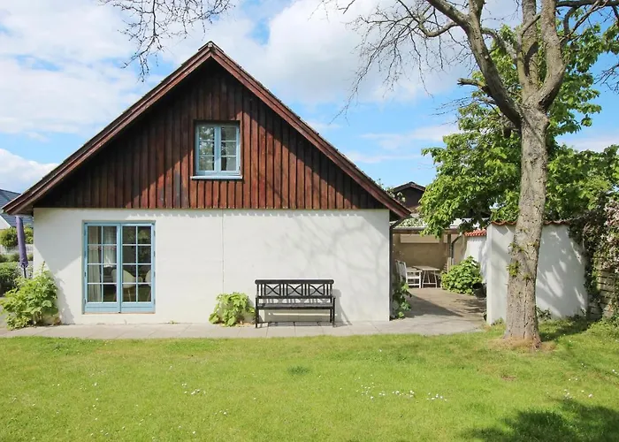 3 Bedroom Awesome In